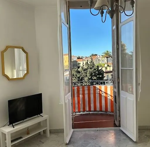 6minutes Croisette شقة